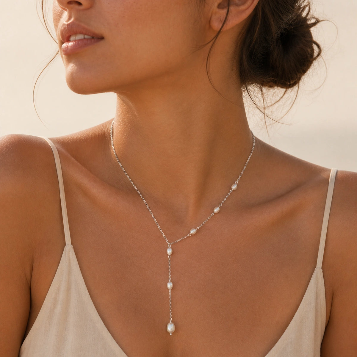 Freshwater pearl silver tassel necklace model wearing close-up