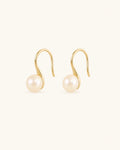 Freshwater pearl hook earrings 8mm in gold white background main image